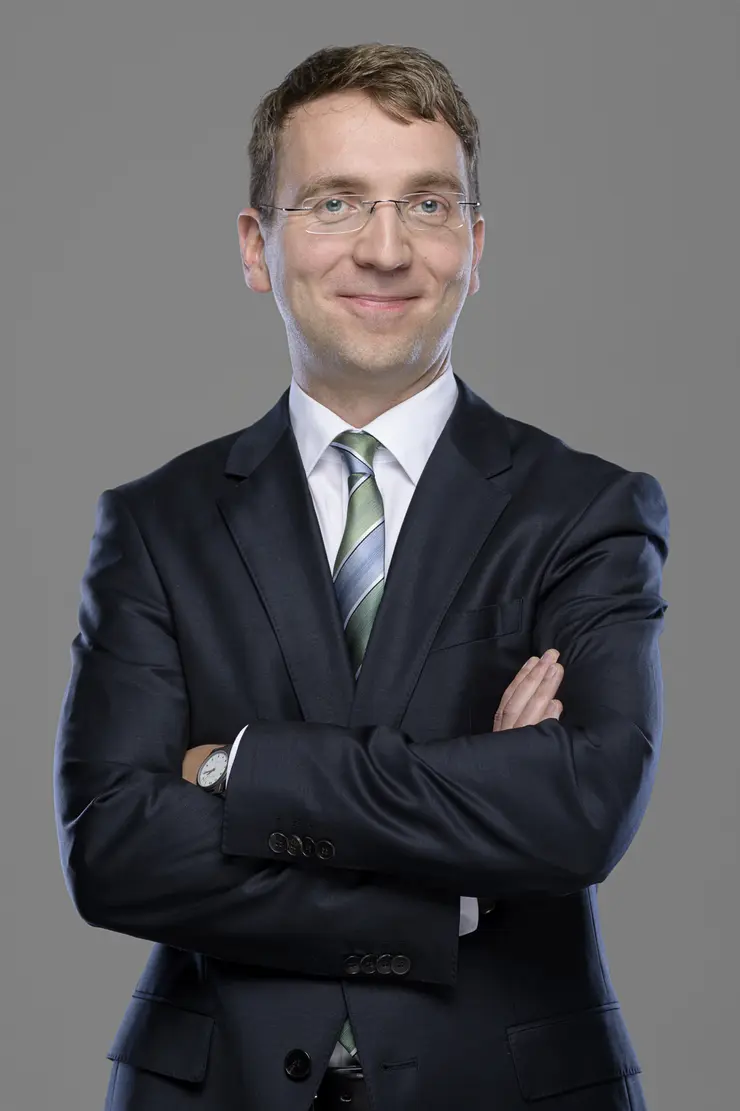 Dr. Bernhard Preusche
