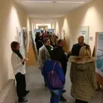 Teilnehmer:innen bei der Posterpräsentation der 11. internationalen Lernwerkstättentagung in Erfurt