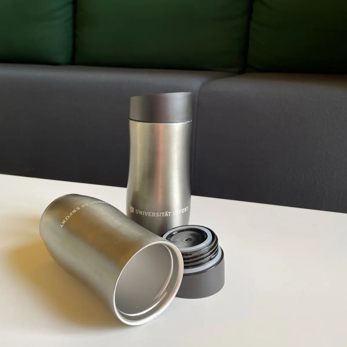 Stainless steel thermo mug with Uni logo