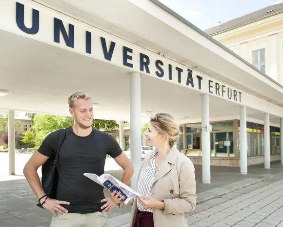 Studierende Uni Erfurt