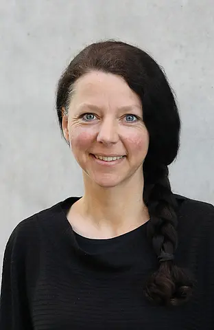 Dr. Katharina Leonhardt