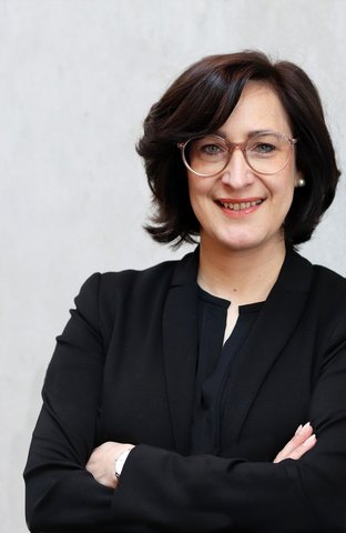 Dr. Katharina Held
