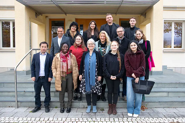Dieses Bild zeigt das Team der Religionswissenschaften an der Universität Erfurt. 