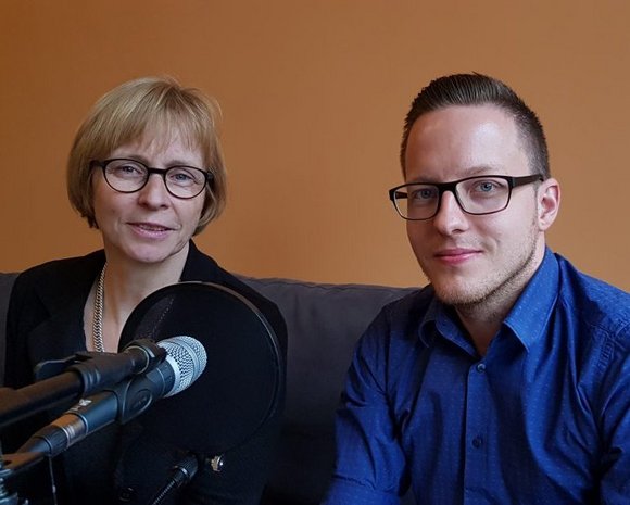 Prof. Dr. Bärbel Kracke und Daniel Kühne bei der Podcast-Aufnahme