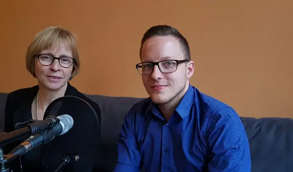 Prof. Dr. Bärbel Kracke und Daniel Kühne bei der Podcast-Aufnahme