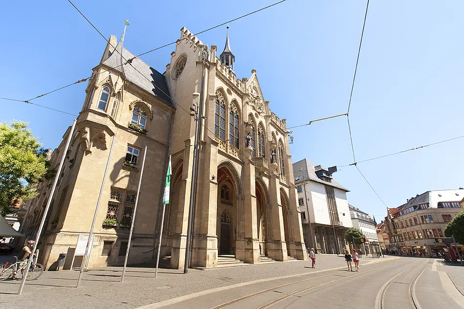 Das Erfurter Rathaus am Fischmarkt