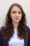  Juliet Nollau