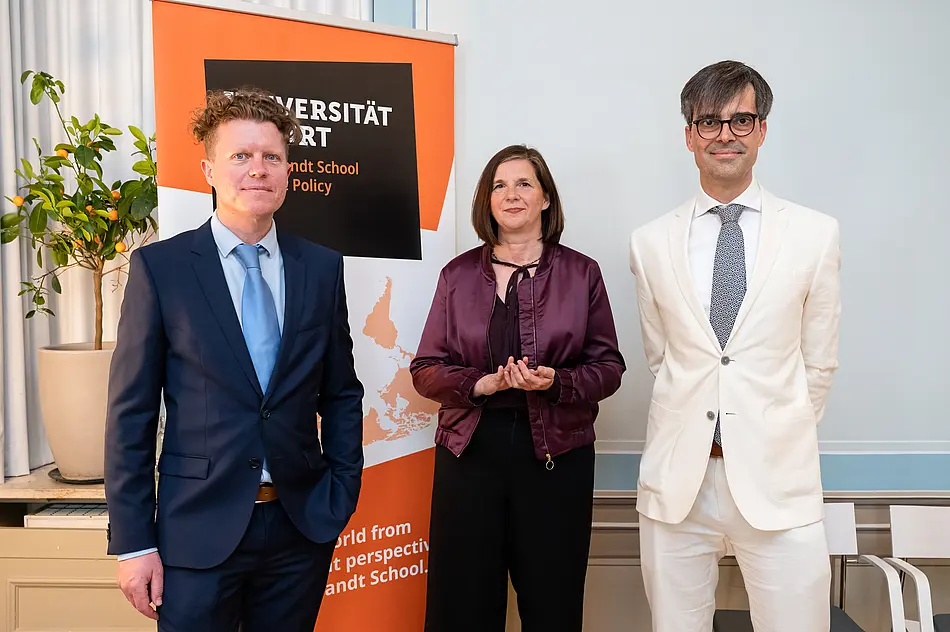 [Translate to English:] Katrin Göring-Eckardt, Andreas Goldthau und Achim Kemmerling