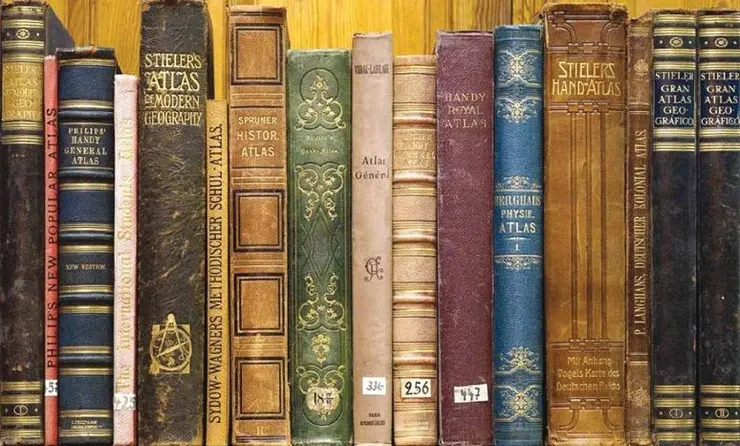 Ausgewählte Bücher der Verlagsbibliothek