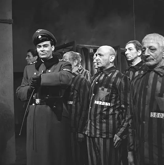 Nackt unter Wölfen (1960) 