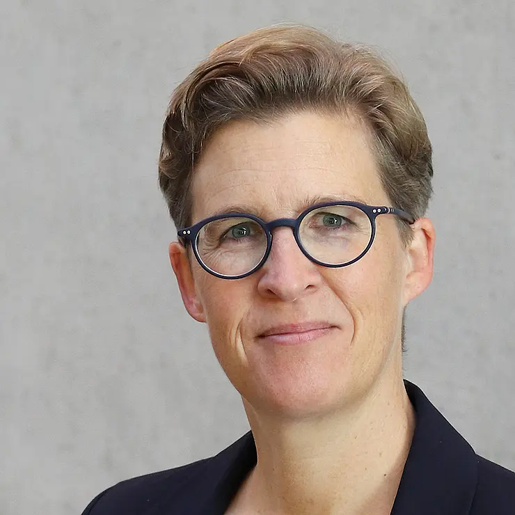 Professor Julia Knop