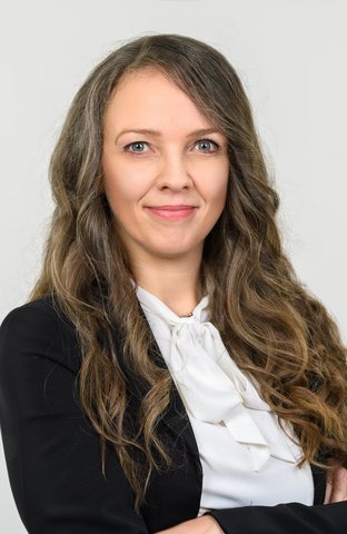 Dr. Anita Scheuermann