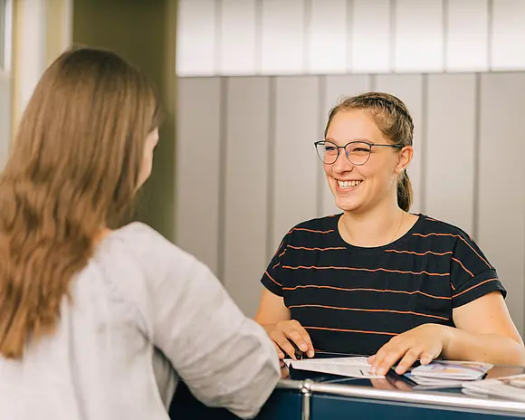 Studienberatung Studentin Uni Erfurt