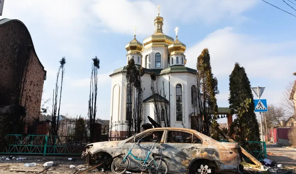 Verwüstung in der Stadt Irpin in der Ukraine
