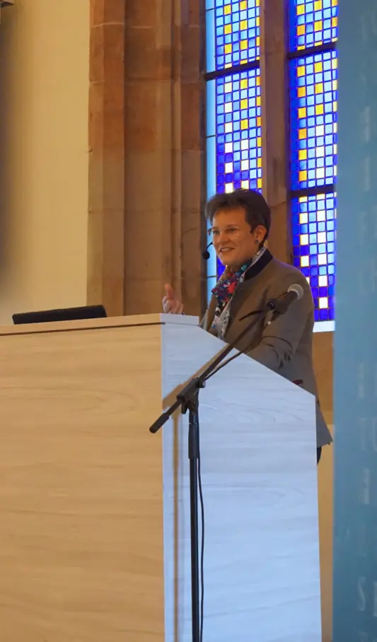 Klara Antonia Csiszar