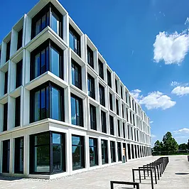 Außenansicht Forschungsbau "Weltbeziehungen"