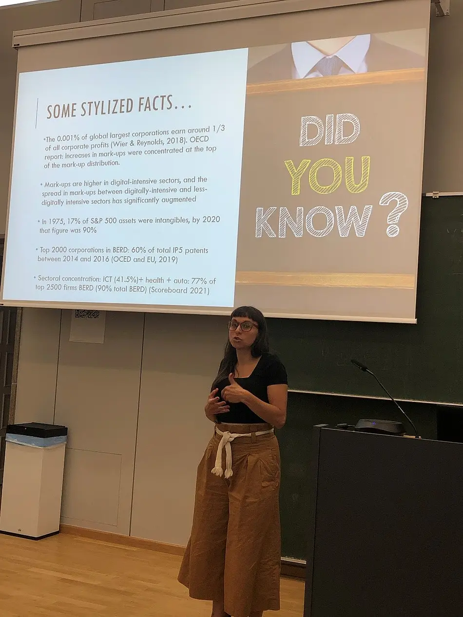 Dr. Cecilia Rikap