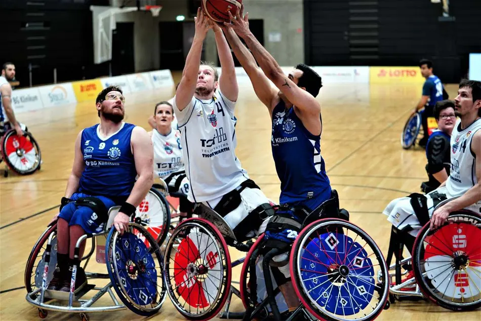 Hubert Hager plays wheelchair basketball for the Thuringia Bulls.