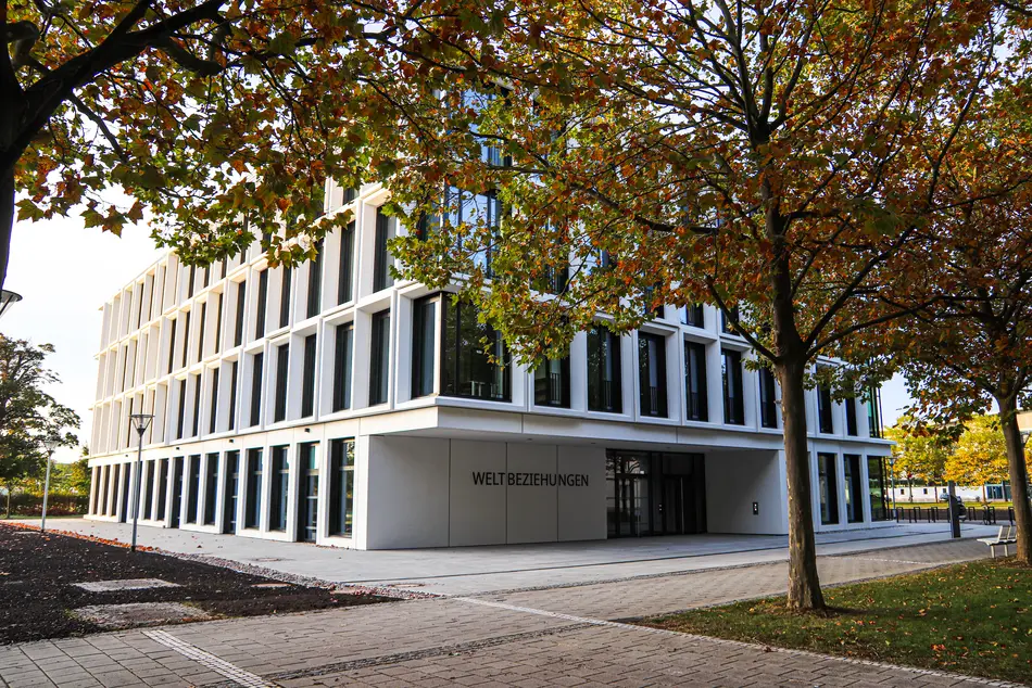 research building "Weltbeziehungen"