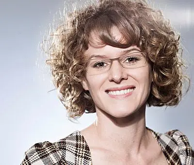 Dr. Nicole Podschuweit