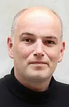 Dr. Thomas Lauer
