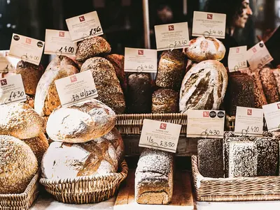 Symbolild Vielfalt Brotsorten in Bäckerauslage