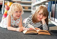 Kinder in der Universitätsbibliothek der Universität Erfurt