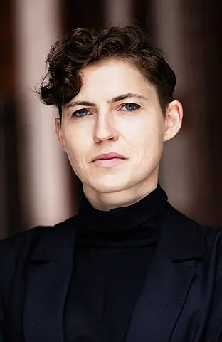 Dr. Hannah Kiel