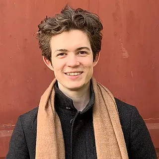 Portraetbild_Jakob_Alumni