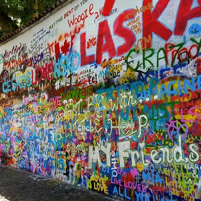 John Lennon Wall Prag