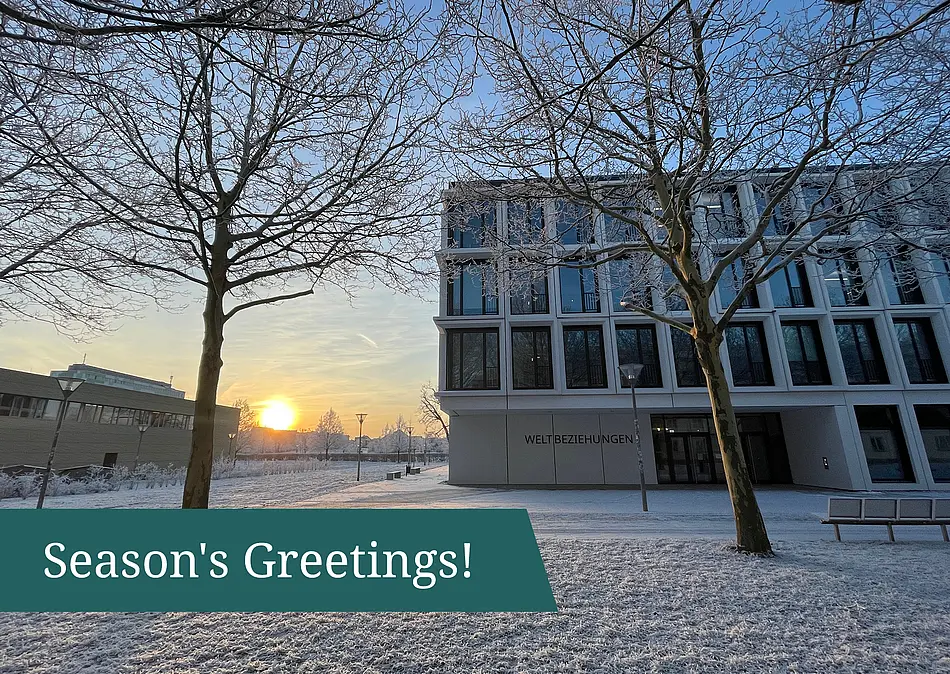 Blick auf den Forschungsbau "Weltbeziehungen" im Winter