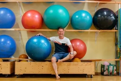 Mitarbeiter in Uni-Sporthalle, Universität Erfurt