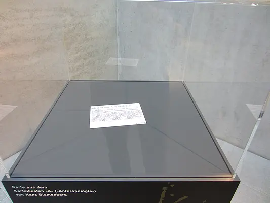 Ausstellungsstück 1