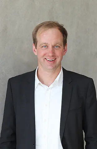 Prof. Dr. Thorsten Thiel