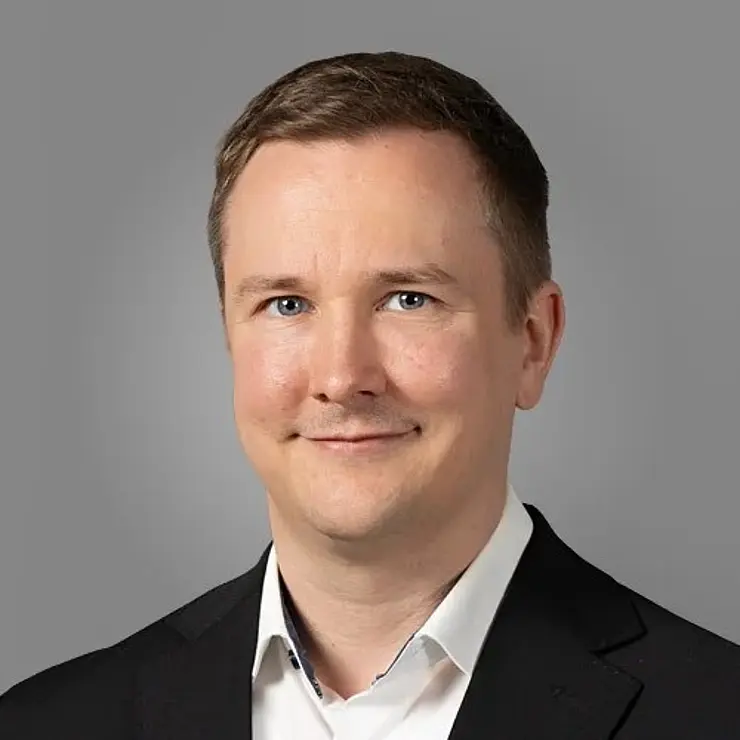 Dr. Daniel Greb