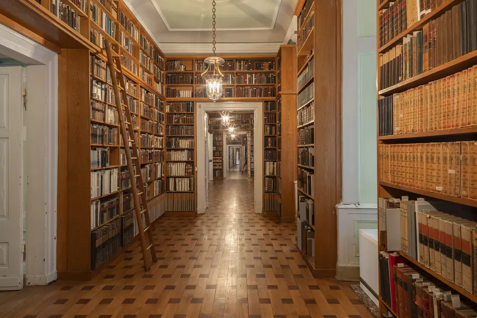 Büchergang in der Forschungsbibliothek Gotha